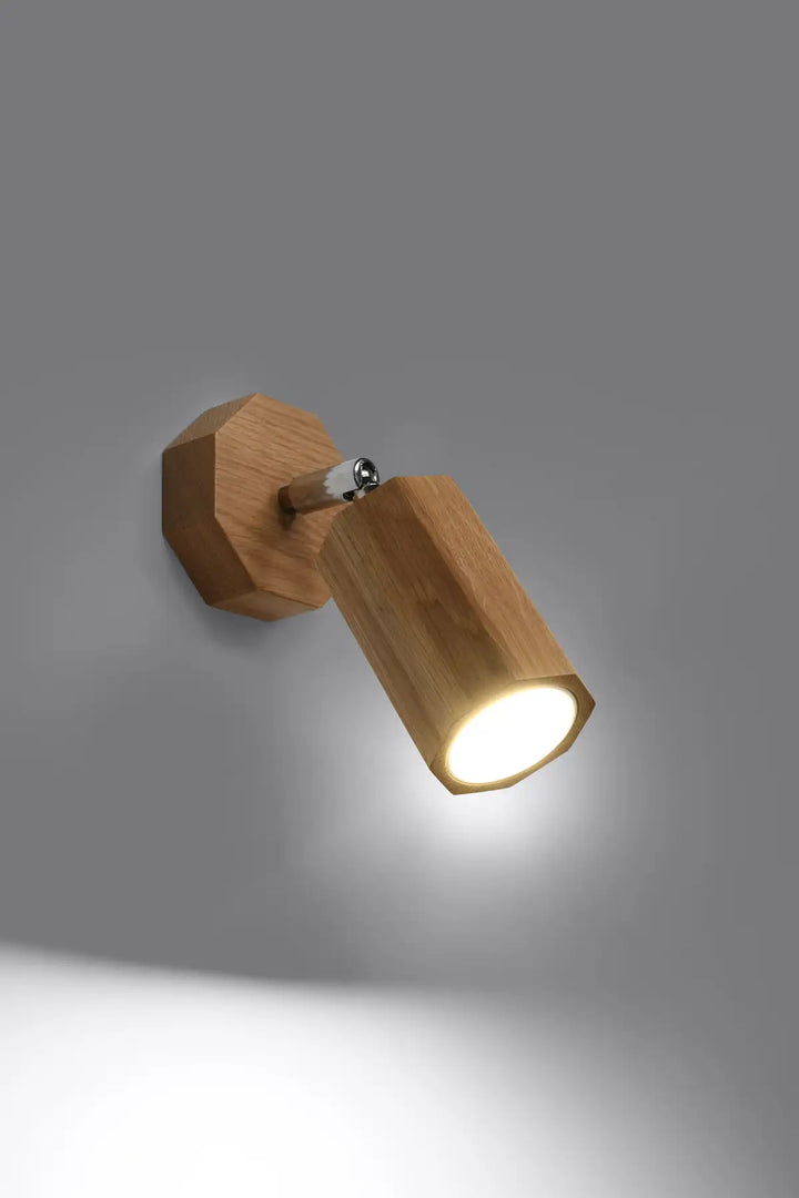ZEKE Oak Wall Spot Light
